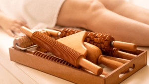 تراپی چوپی یا Wood Therapy چیست و چگونه بر سلامت و تناسب اندام تأثیر میگذارد؟