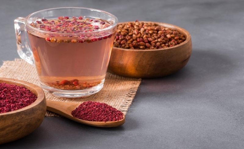 خواص دمنوش سماق برای بدن و روش درست تهیه آن