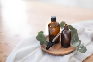 اکالیپتوس و پوست سالم: مرطوب‌ کننده طبیعی و ضد التهاب