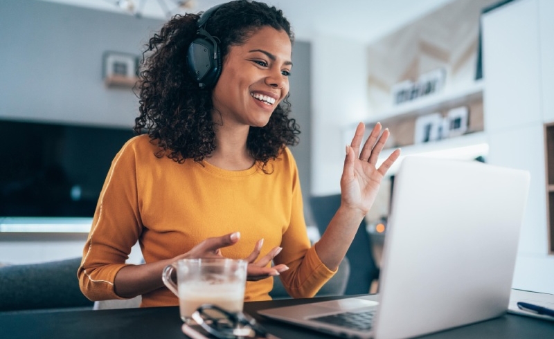 تاثیر کار از خانه بر سلامت روان: زنان بیشترین بهره را می‌ برند