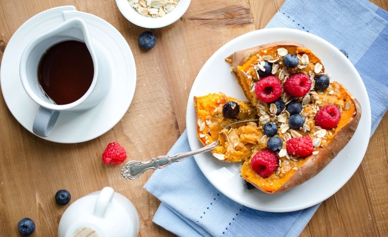 میل شدید به صبحانه های شیرین نشانه چیست؟