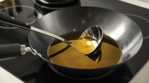 چرا نباید روغن آشپزی را دوباره مصرف کنید: اثرات طولانی‌ مدت بر سلامت مغز و بدن