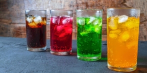 ارتباط نوشیدنی‌ های شیرین با اضطراب در نوجوانان