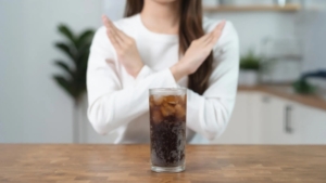 حذف قند به مدت ۱۴ روز چه تاثیری بر بدن دارد؟ از کاهش هوس شیرینی تا تغییرات وزن
